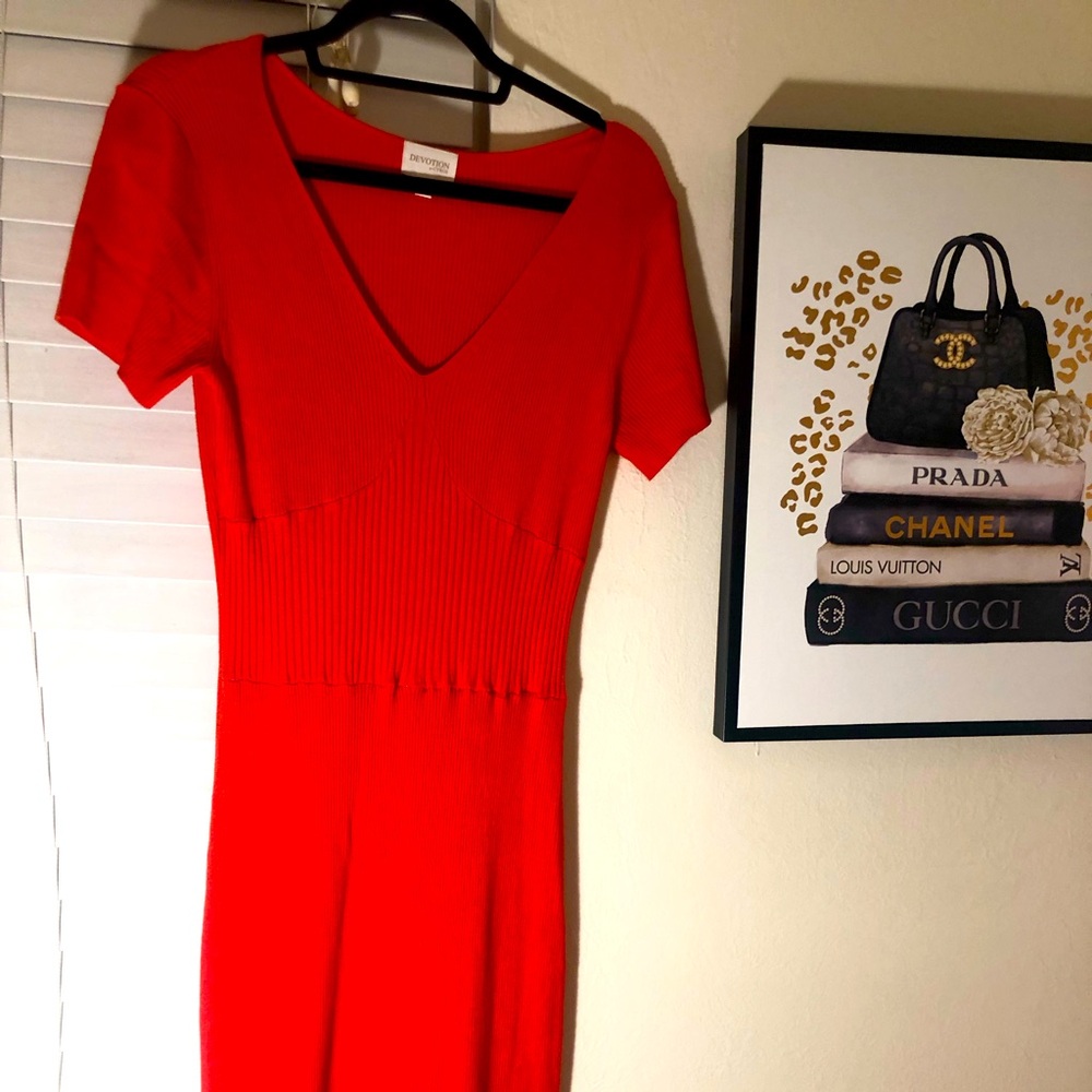 Devotion by Cyru Tangerine color Maxi dress size Small, 15in PTP, 45in Long